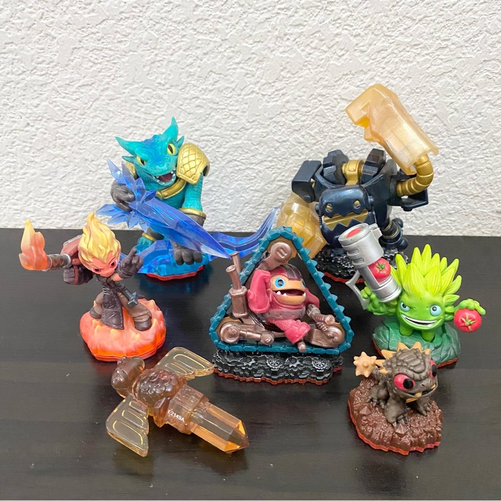 SKYLANDERS Activision Trap Team Bundle#1 Lot of 6 Loose Figure Toys